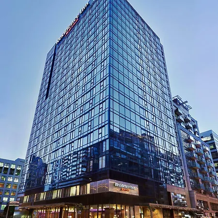 Residence Inn By Marriott Toronto Downtown / Entertainment District